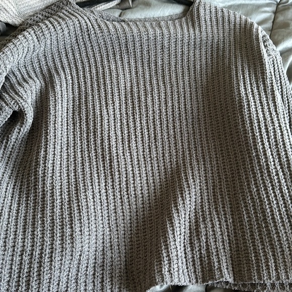 Target sweater - Picture 2 of 3